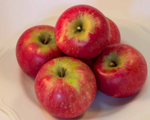 12kg BOX Organic 'Sundowner' Apples Grade 1